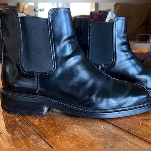 Cole Haan, Men’s, Chelsea Boot Black, Pull On
Size 8.5 M Ankle Leather Boots